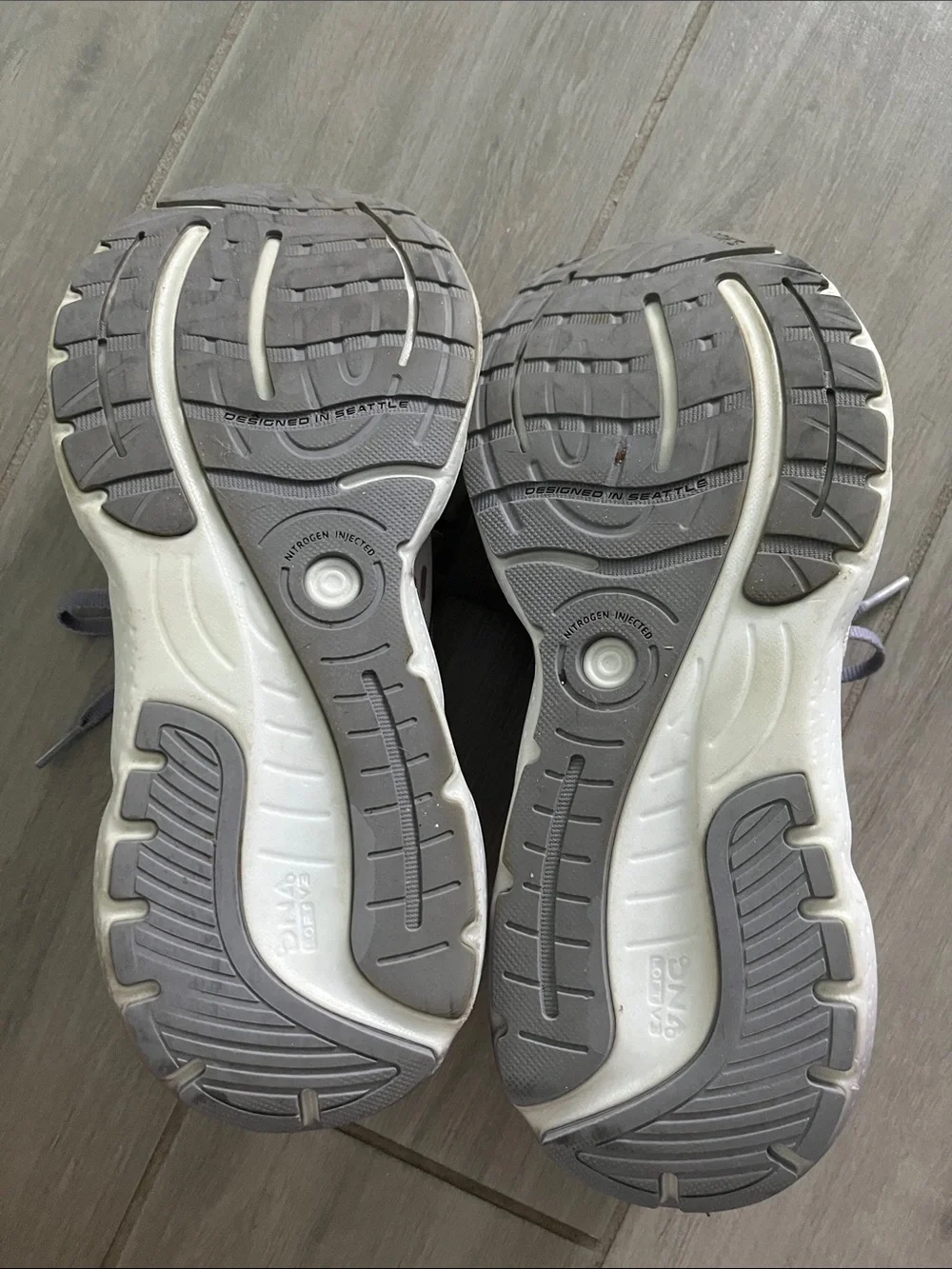 Brooks lightweight women